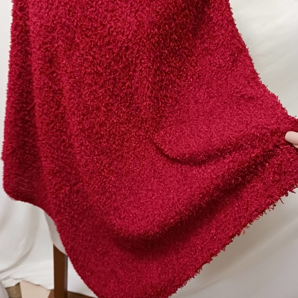 Vintage CHENILE Poncho Cape Coverup RED Long One Size Fits Most Flowy TEXTURED - Picture 11 of 13